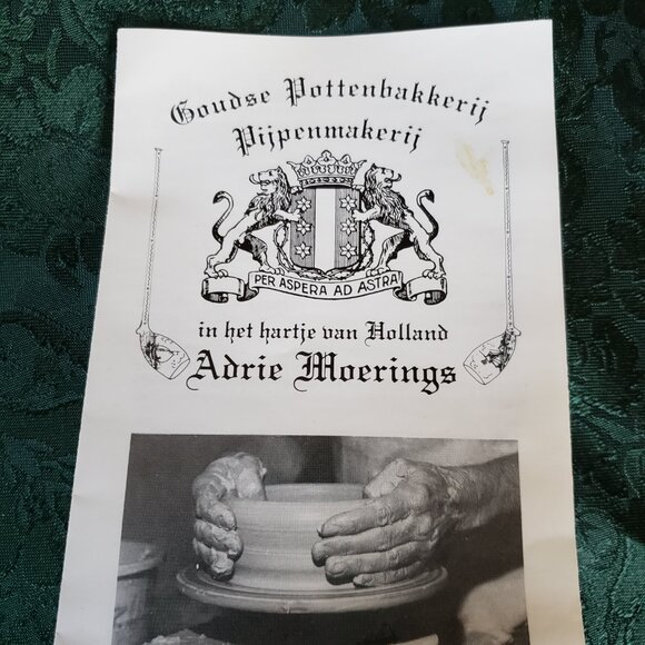 Vintage Hand-Crafted Dutch Pottery Pipe - Picture 12 of 16